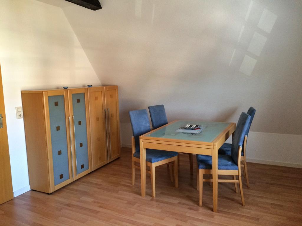 Zweite Heimat Ferienwohnungen Herdecke Quarto foto